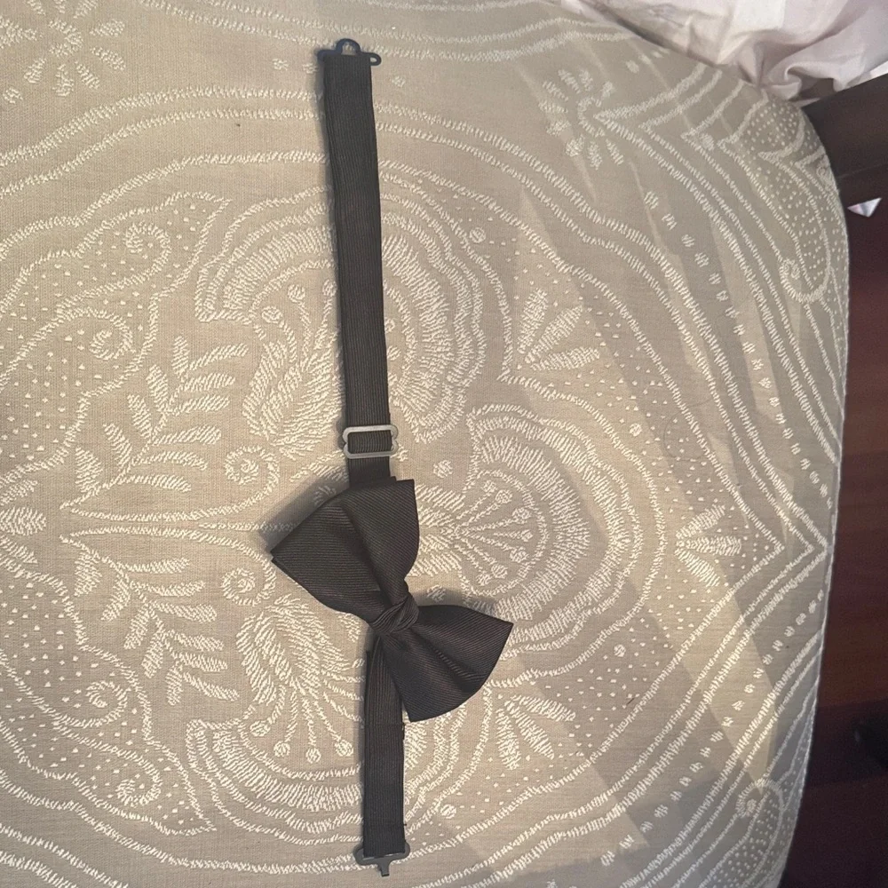 Elegant Boys Black Bow Tie